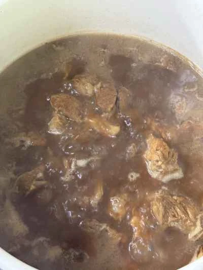 フラットブレッドを使ったポークリブの作り方：12