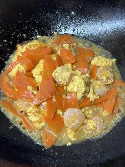 エビ、卵、ニンジン炒めの作り方：13