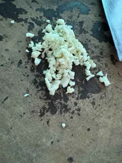 乾燥ユリのつぼみを使った煮込みトリッパの作り方：4