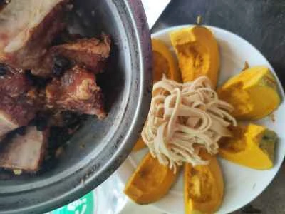 ベビーカボチャ入り蒸し豚スペアリブの作り方：5