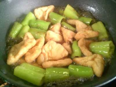 油で煮込んだピーマンの作り方：9