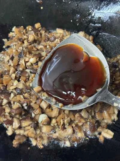 エビとカニカマのクリスピーロールの作り方：7