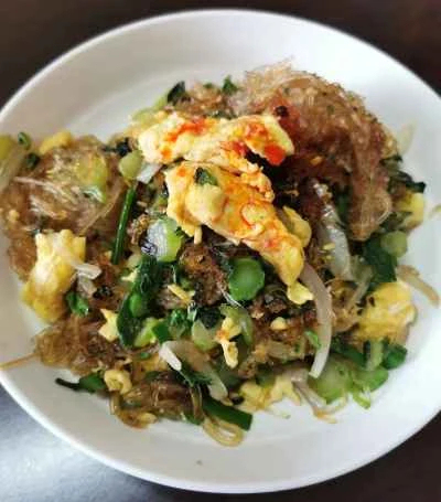 チンゲン菜と春雨の卵炒めの作り方：10