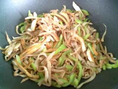 ピーマン、干し豆腐、千切り高菜の漬物の炒め物を作る手順：9