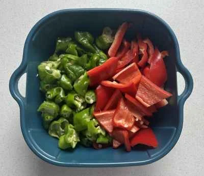 鶏肉とチリとジャガイモの炒め物の作り方：6