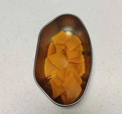 カボチャジュースでナマコを作る手順：1