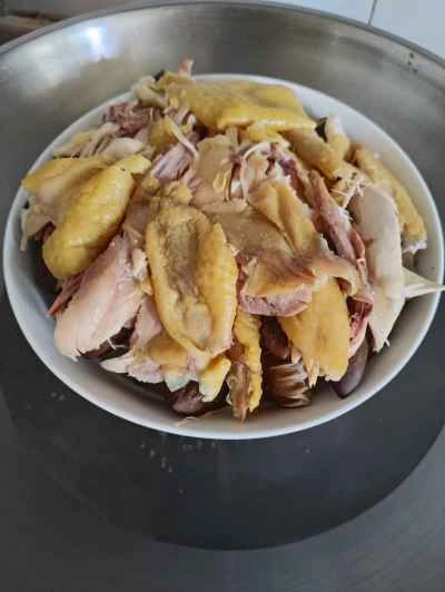 ライチ茸入り蒸し塩鶏の作り方：6