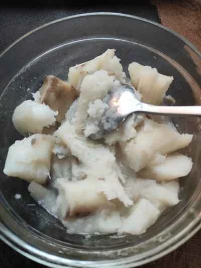 野菜とヤムイモのボールを作る手順：5