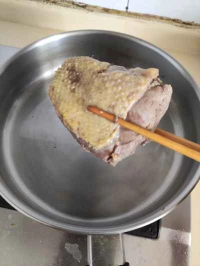 鴨肉の煮込みの作り方:2