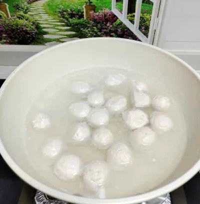 自家製チキンミートボールのレシピ手順：8