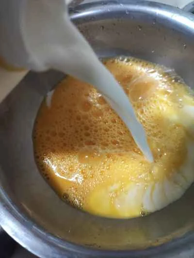 牛乳入り蒸し卵のレシピ手順：3