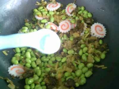 枝豆入り塩野菜かまぼこの炒め物の作り方：6