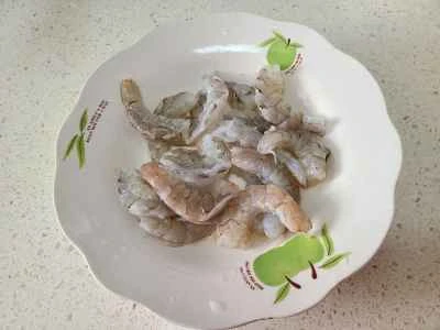 ニンニクの芽とエビの炒め物の作り方：4