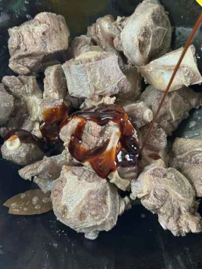 牛テールの煮込みと酢漬けキャベツの作り方：5