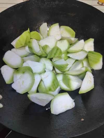 卵とヘチマの炒め物の作り方：9