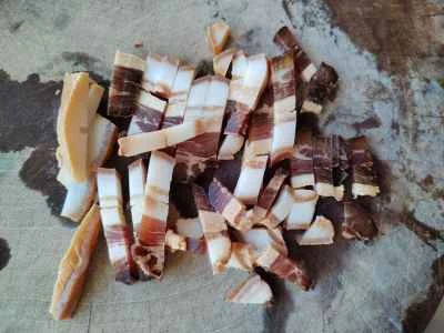 レンコンと豚肉の煮込み炒めの作り方：1