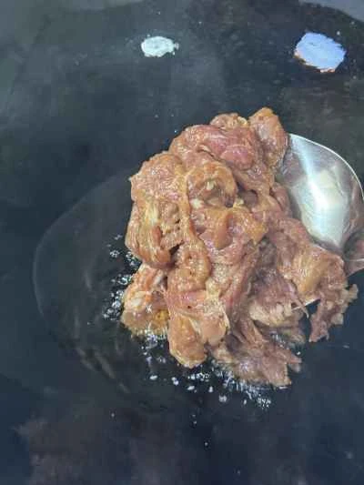 黒胡椒と薄切り肉で炒めたピーマンの作り方：6