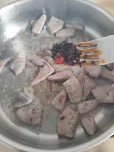 豚レバーと玉ねぎの炒め物の作り方：4