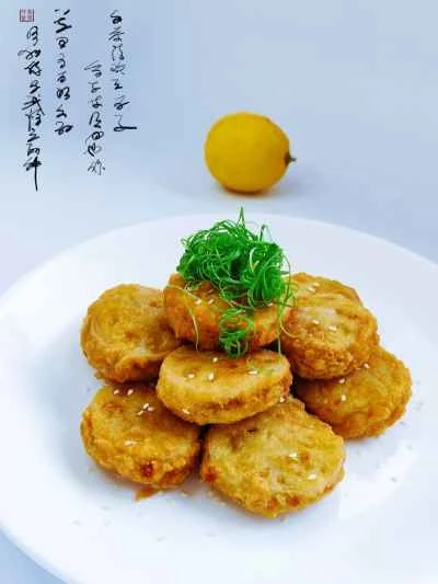 揚げレンコンケーキの作り方：1