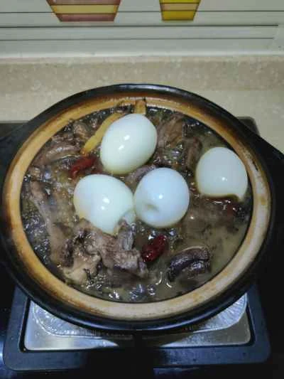 ヨモギと鳩のスープの作り方：12