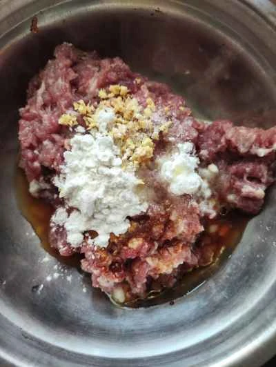 塩卵入り蒸し豚パテの作り方：3