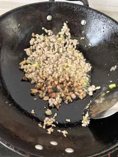 臭みのあるマンダリンフィッシュの煮込みレシピ手順：5