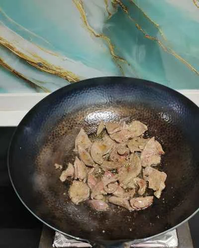 豚レバーとピーマンの炒め物の作り方：4