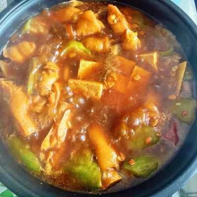 スパイシー豚足鍋のレシピ