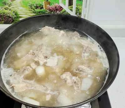 豚スペアリブの煮込みレシピの手順：3