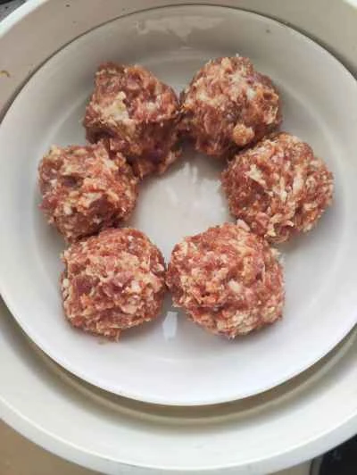 蒸し豚肉のミートボールのレシピ手順:4