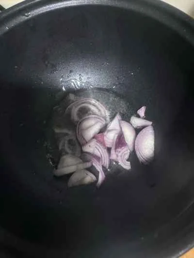 シンプルなカレーチキンのレシピ手順：2