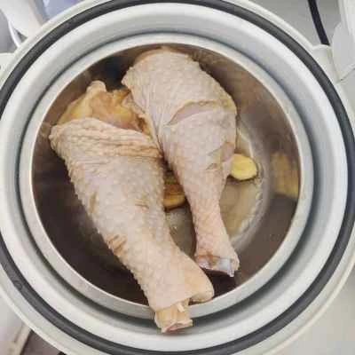 電気鍋で作る塩焼き鶏もも肉の作り方:4