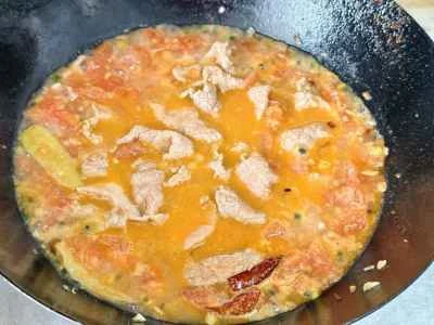 パッションフルーツサワービーフスープの作り方：5