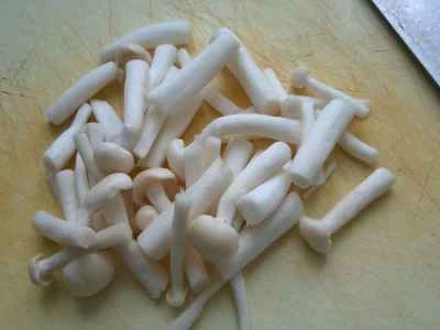 きのこ、エビ、きゅうりのシーフード炒めの作り方：6