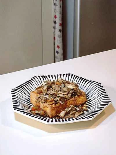 厚葉豆腐とトウモロコシの花の炒め物のレシピ