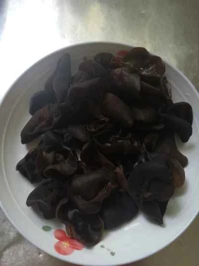 上海白菜とキクラゲの炒め物の作り方：3