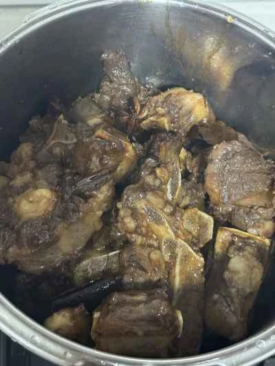 牛テール骨の煮込みレシピの手順：8