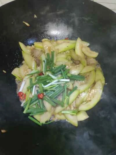 豚バラ肉とひょうたんの炒め物の作り方：10