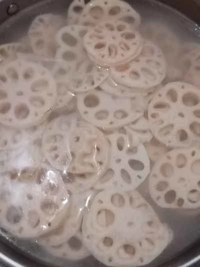 レンコンの炒め物の作り方：3