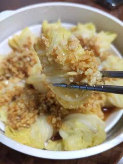 ニンニク入り蒸しベビーチンゲン菜ロールの作り方:9