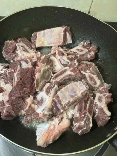 ブラックペッパービーフリブのレシピ手順：5