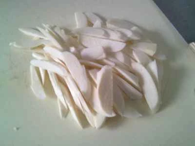 黒キクラゲ、水タケノコ、グルテン炒めの作り方：3