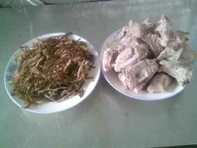 干しタケノコ入り豚バラ肉の煮込みの作り方：1