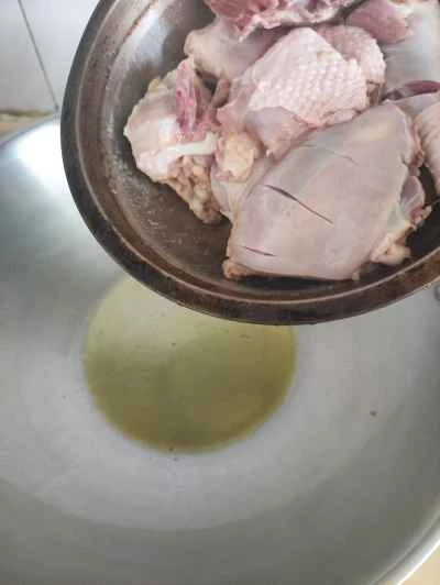 生姜と栗のチキンの作り方：4