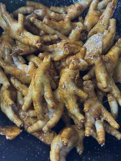 塩漬けカラシナを使った鶏足の煮込みの作り方：7