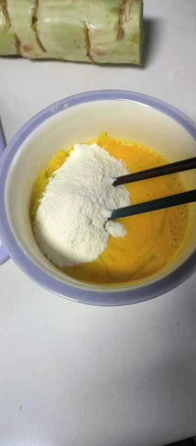 レタスと卵のパンケーキの作り方:2