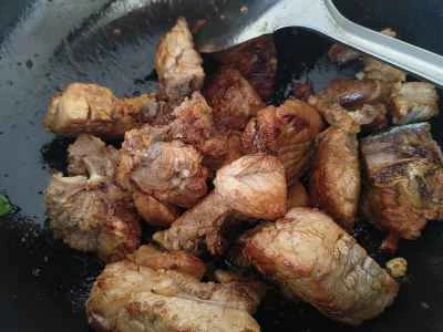 オレンジ風味のスペアリブの作り方：3