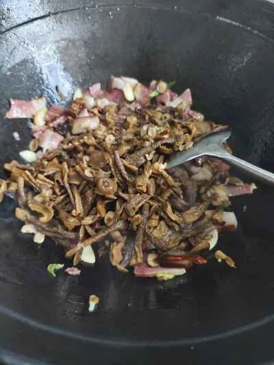 キノコ入り豚肉炒めの作り方：7