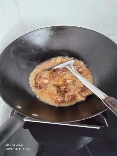 牛肉とたけのこときくらげの炒め物の作り方：3