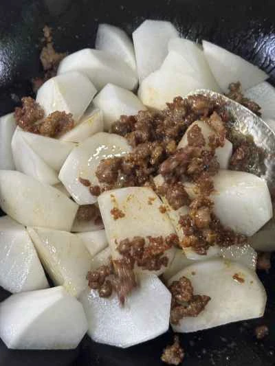 ひき肉入り大根の煮込みの作り方：6